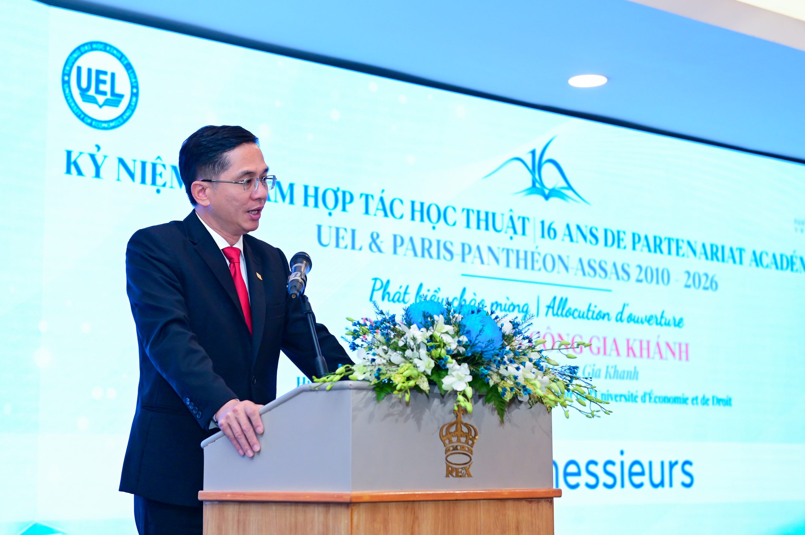 hieu-truong-uel-phat-bieu-ky-niem-16-nam-hop-tac